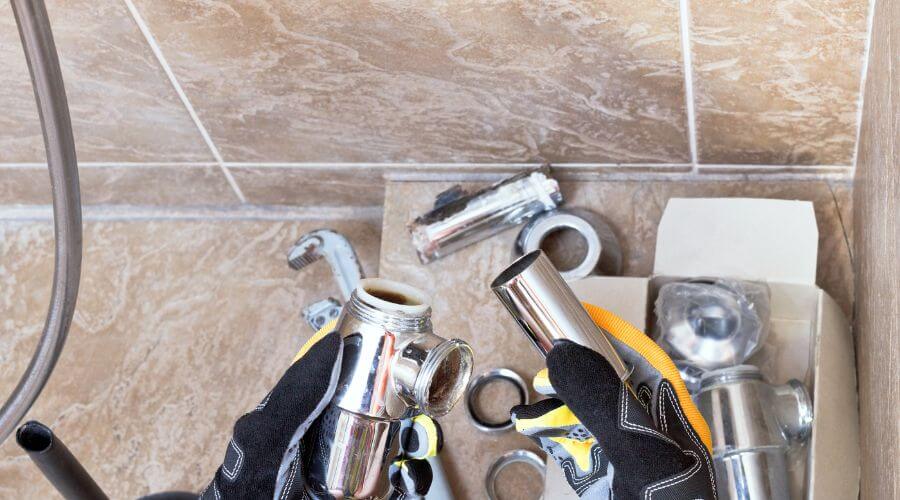 Professional gutter cleaning in Busy, KY